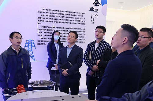1635467545167910.jpg 额a9300eb.jpg